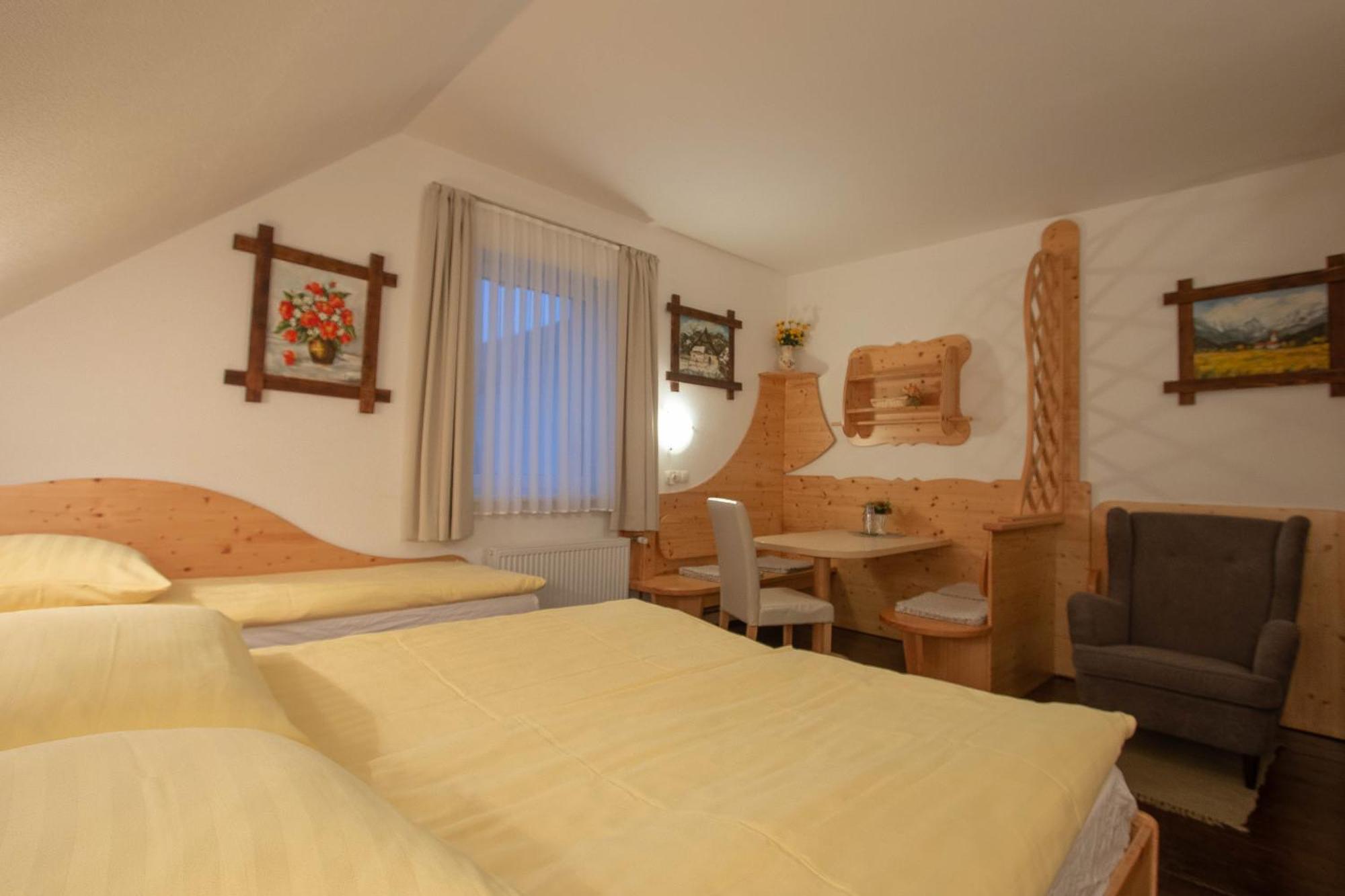 Хостел Mama'S House Церклье-на-Гореньскем Экстерьер фото