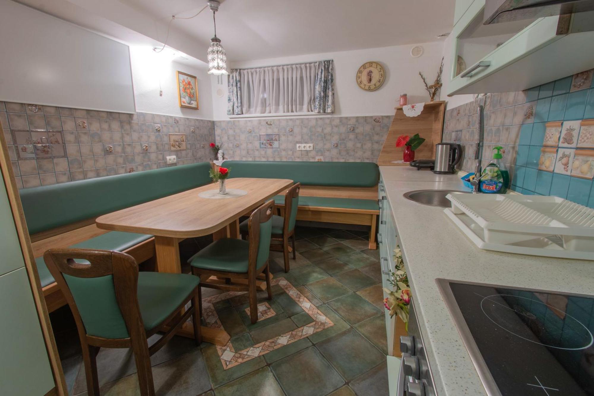 Хостел Mama'S House Церклье-на-Гореньскем Экстерьер фото