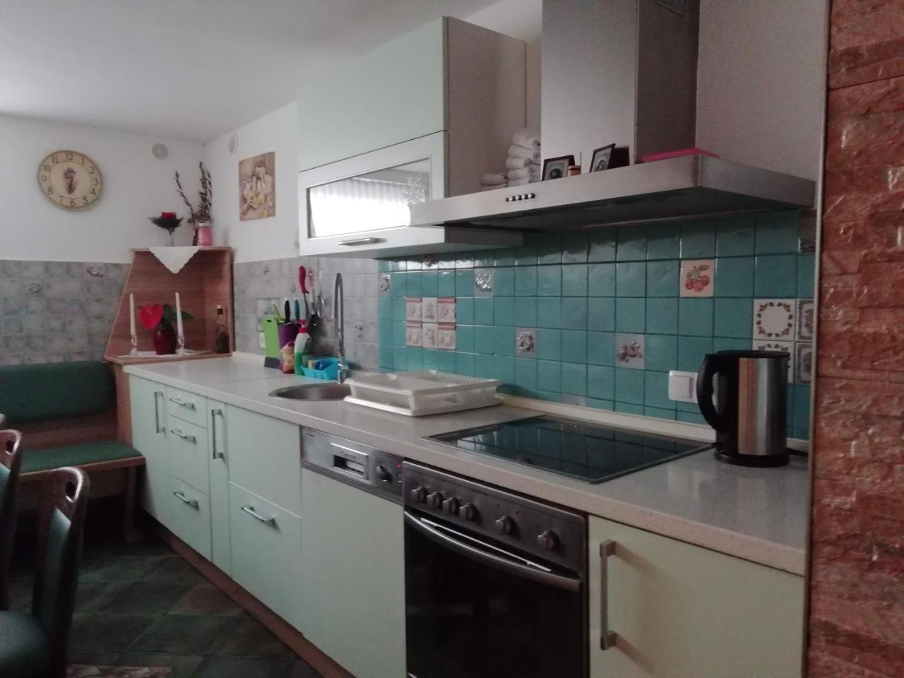 Хостел Mama'S House Церклье-на-Гореньскем Экстерьер фото