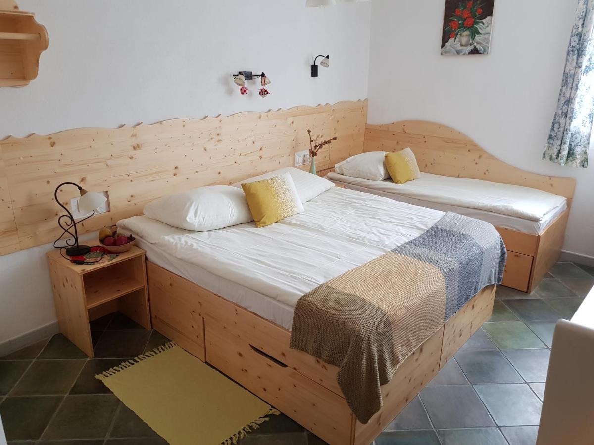 Хостел Mama'S House Церклье-на-Гореньскем Экстерьер фото